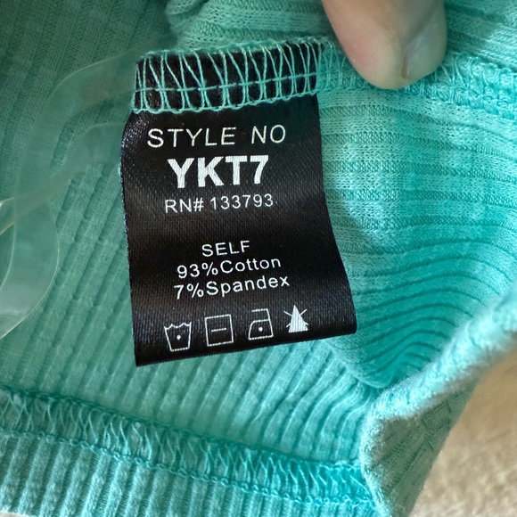 POL Women's Aqua Ribbed Camisole - Size Medium - Picture 5 of 5